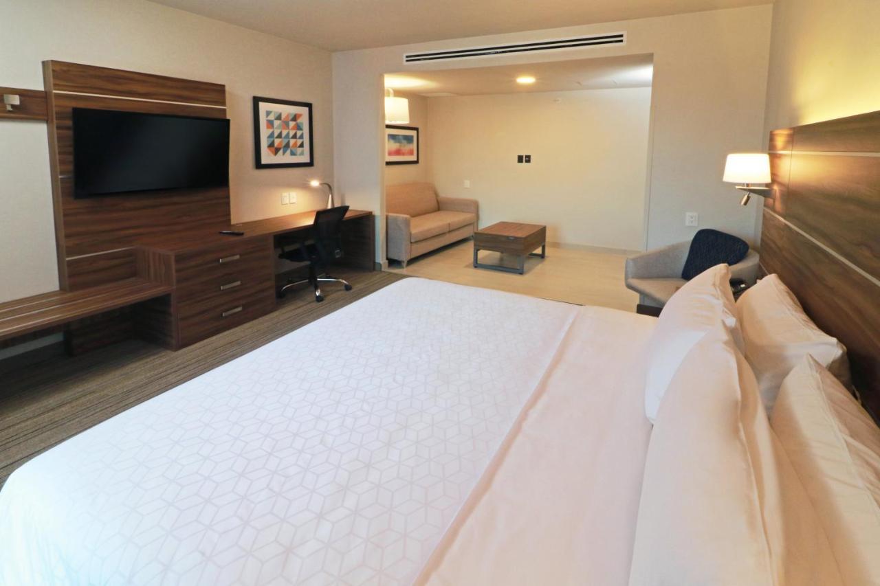 Holiday Inn Express - Monterrey - Fundidora By Ihg Екстер'єр фото