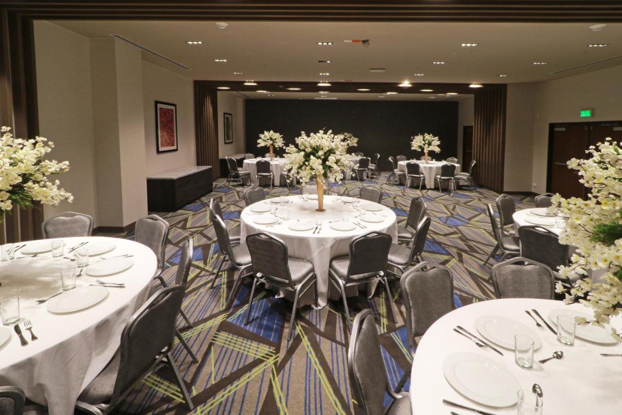 Holiday Inn Express - Monterrey - Fundidora By Ihg Екстер'єр фото