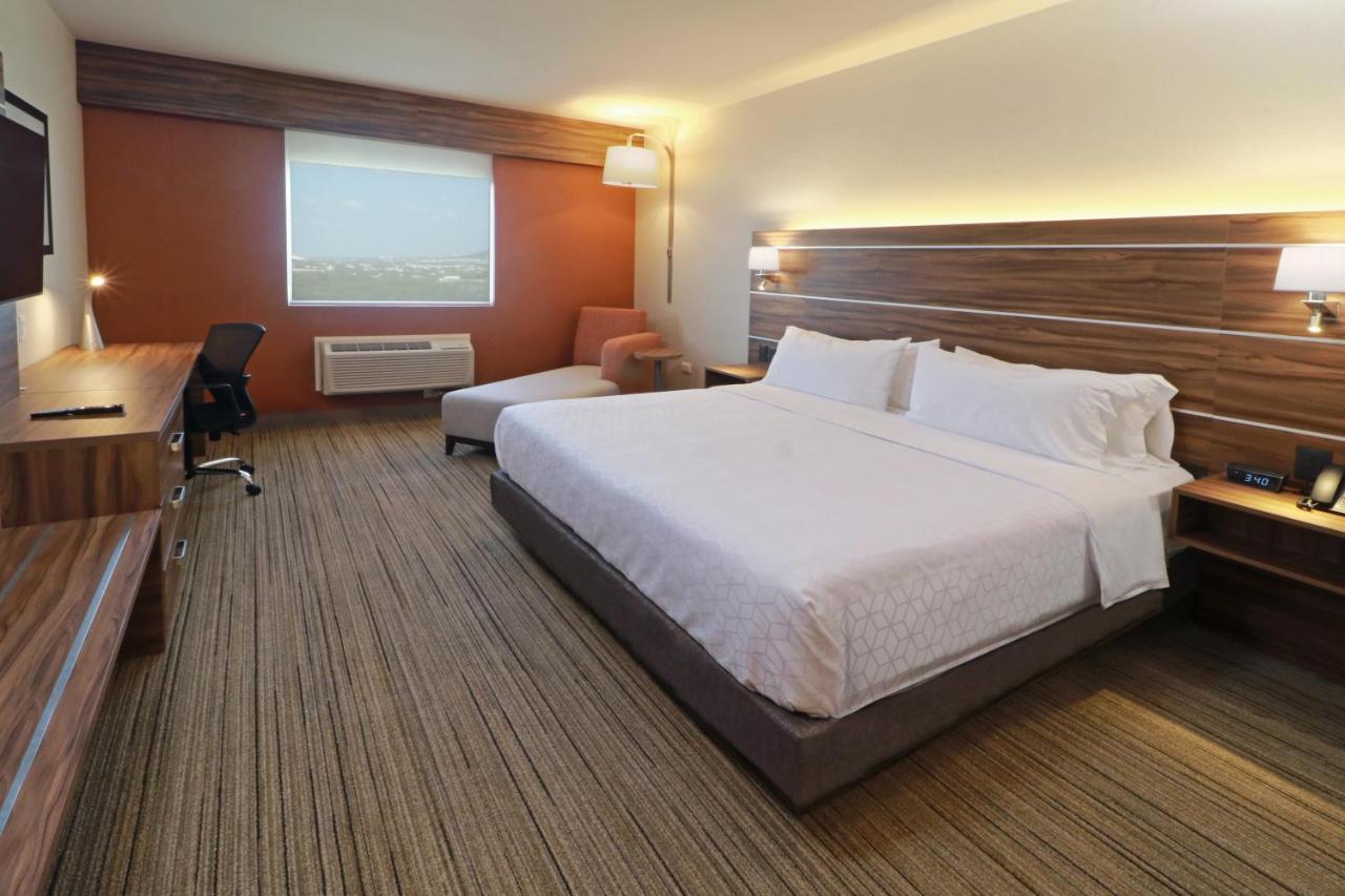 Holiday Inn Express - Monterrey - Fundidora By Ihg Екстер'єр фото