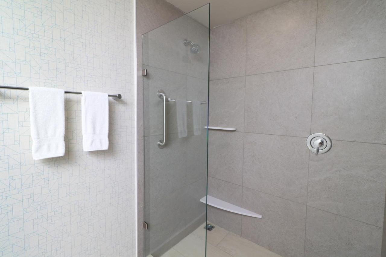 Holiday Inn Express - Monterrey - Fundidora By Ihg Екстер'єр фото
